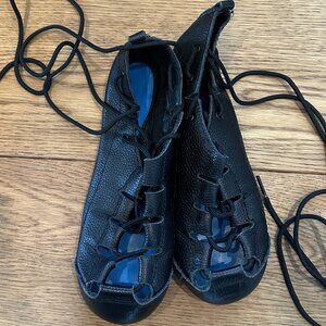 Fays Celtic Choice Irish Dance Shoes Ghillies, size 5.5